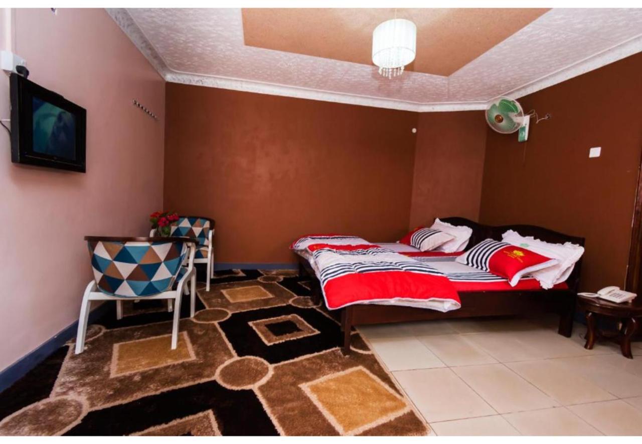 Royal Lake View Gardens Kampala Exteriér fotografie