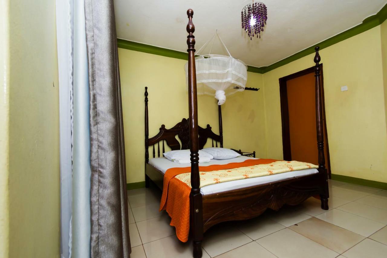 Royal Lake View Gardens Kampala Exteriér fotografie